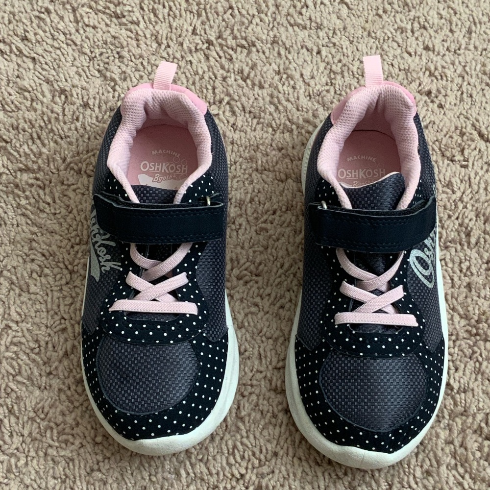 OshKosh B'gosh Navy Sneakers with Pink Accents